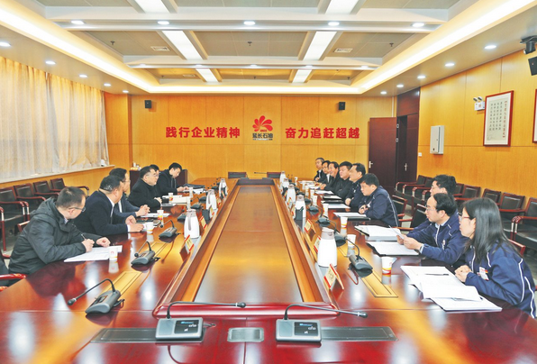省工信厅梁肖峰一行来公司调研